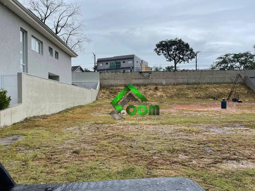 Foto 3 de Terreno / Lote à venda, 525m2 em Atibaia - SP