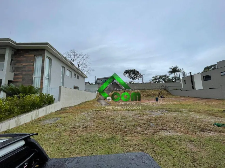 Foto 2 de Terreno / Lote à venda, 525m2 em Atibaia - SP