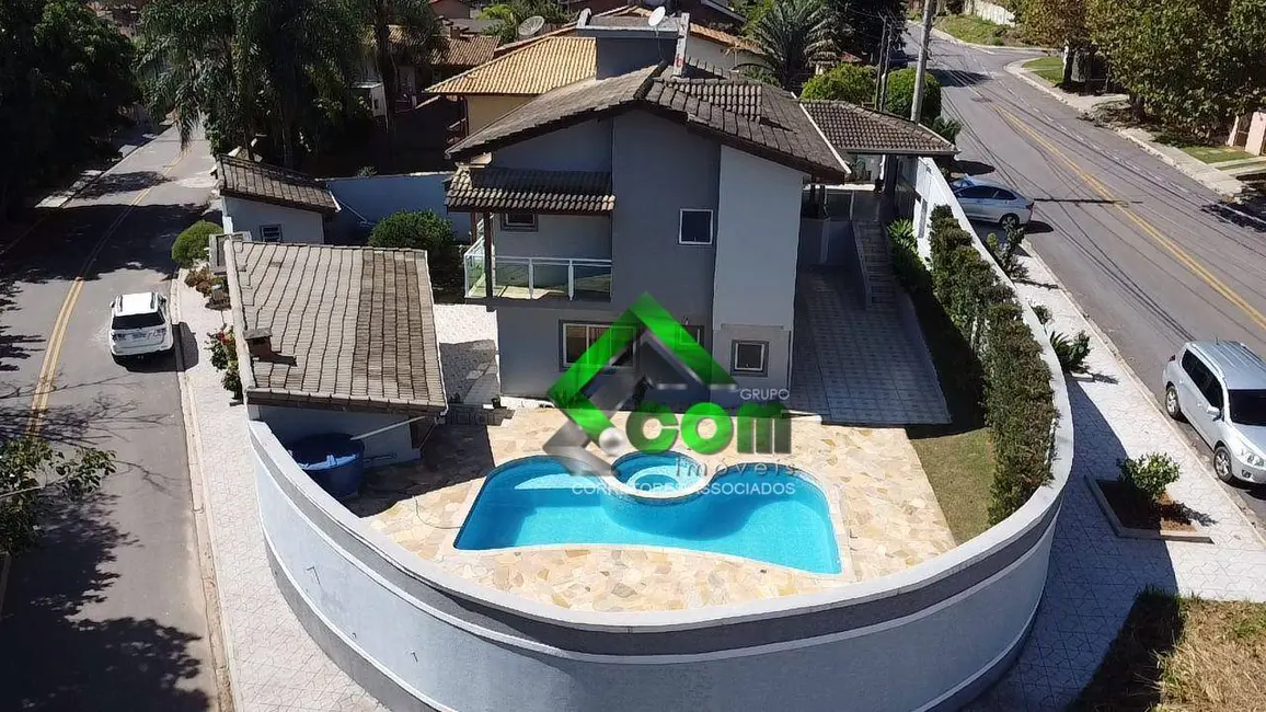 Casa com 4 quartos à venda, 567m2 em Jardim Paulista, Atibaia - SP - imagem 3 Foto 3 de Casa com 4 quartos à venda, 567m2 em Jardim Paulista, Atibaia - SP