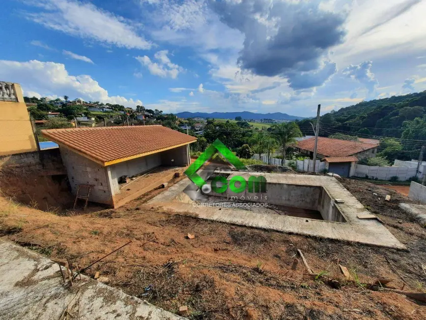 Foto 2 de Casa com 3 quartos à venda, 812m2 em Bom Jesus Dos Perdoes - SP