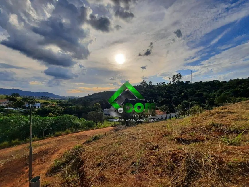 Foto 2 de Terreno / Lote à venda, 812m2 em Bom Jesus Dos Perdoes - SP