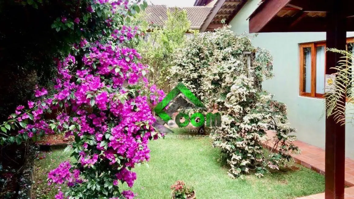 Foto 4 de Casa com 3 quartos à venda, 1100m2 em Jardim Estância Brasil, Atibaia - SP