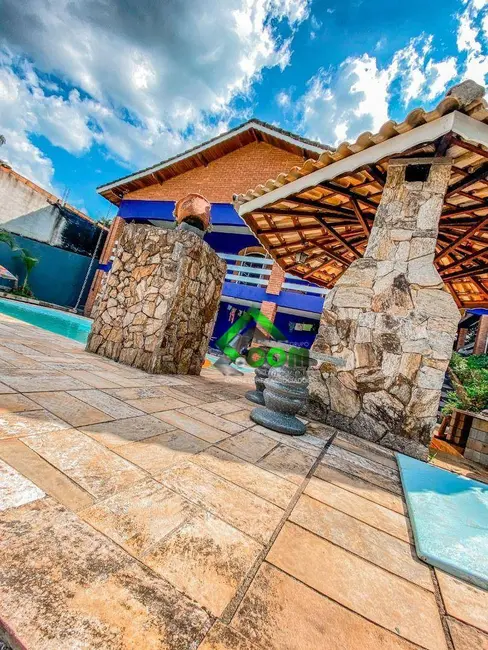 Foto 3 de Chácara com 4 quartos à venda, 600m2 em Nazare Paulista - SP