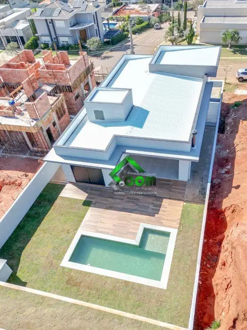 Foto 3 de Casa com 3 quartos à venda, 611m2 em Usina, Atibaia - SP