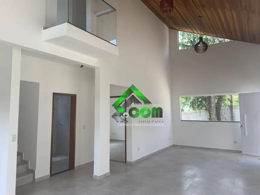 Foto 5 de Casa com 3 quartos à venda, 150m2 em Jardim Estância Brasil, Atibaia - SP