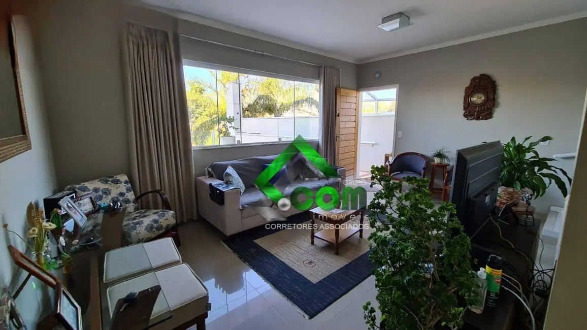 Foto 4 de Casa com 3 quartos à venda, 189m2 em Jardim Jaraguá, Atibaia - SP