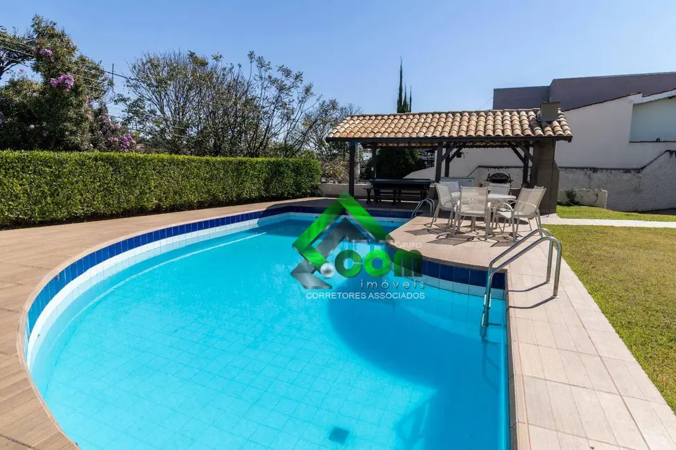 Foto 3 de Casa com 3 quartos à venda, 665m2 em Jardim do Lago, Atibaia - SP