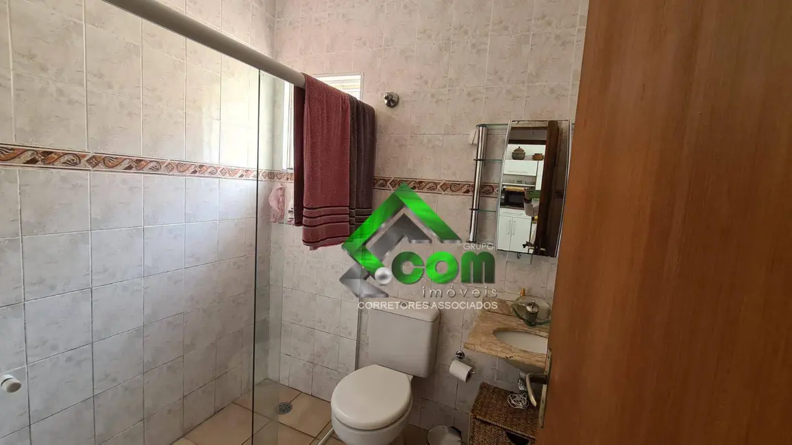 Casa com 2 quartos à venda, 189m2 em Vila Thais, Atibaia - SP - imagem 5 Foto 5 de Casa com 2 quartos à venda, 189m2 em Vila Thais, Atibaia - SP