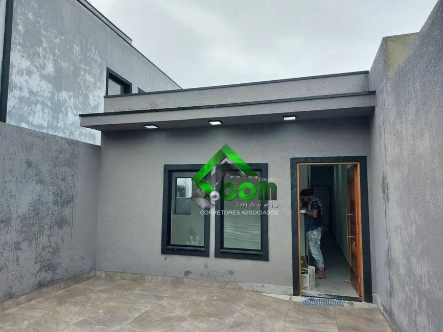 Casa com 3 quartos à venda, 125m2 em Jardim Maristela II, Atibaia - SP - imagem 1 Foto 1 de Casa com 3 quartos à venda, 125m2 em Jardim Maristela II, Atibaia - SP