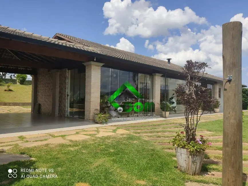 Foto 1 de Casa com 4 quartos à venda, 1650m2 em Jardim Estância Brasil, Atibaia - SP