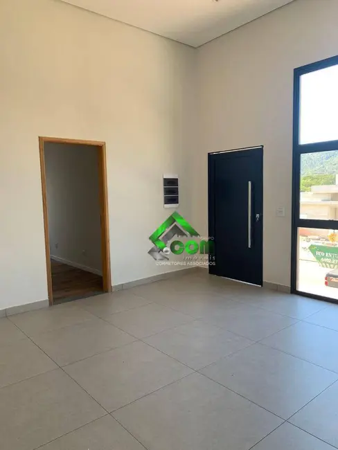 Foto 3 de Casa de Condomínio com 3 quartos à venda e para alugar, 360m2 em Rio Abaixo, Atibaia - SP