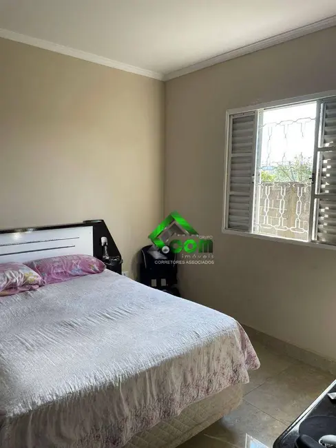 Foto 3 de Chácara com 3 quartos à venda, 1500m2 em Jardim Maracanã, Atibaia - SP