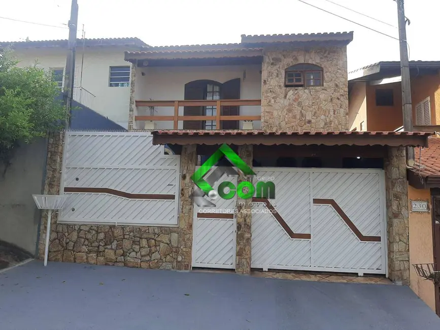 Foto 1 de Casa com 3 quartos à venda, 140m2 em Jardim das Cerejeiras, Atibaia - SP