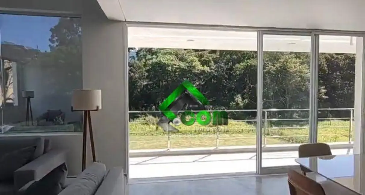 Casa de Condomínio com 5 quartos à venda, 940m2 em Atibaia - SP - imagem 3 Foto 3 de Casa de Condomínio com 5 quartos à venda, 940m2 em Atibaia - SP