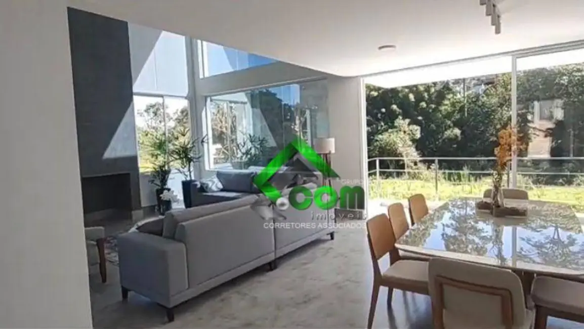 Casa de Condomínio com 5 quartos à venda, 940m2 em Atibaia - SP - imagem 9 Foto 9 de Casa de Condomínio com 5 quartos à venda, 940m2 em Atibaia - SP