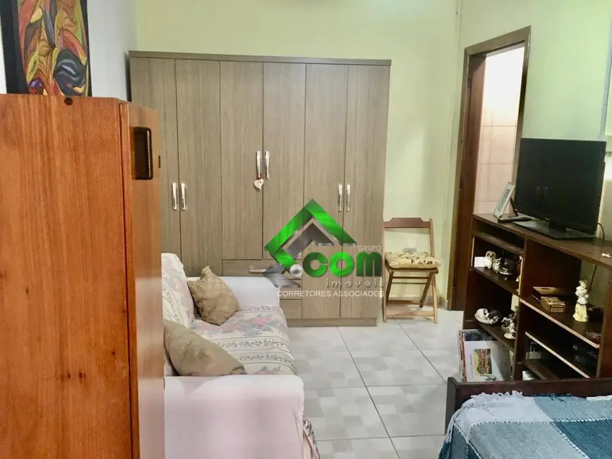 Casa com 3 quartos à venda, 180m2 em Jardim das Cerejeiras, Atibaia - SP - imagem 6 Foto 6 de Casa com 3 quartos à venda, 180m2 em Jardim das Cerejeiras, Atibaia - SP
