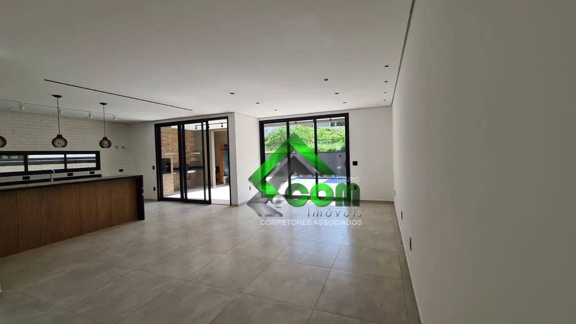 Foto 6 de Casa de Condomínio com 3 quartos à venda, 360m2 em Rio Abaixo, Atibaia - SP