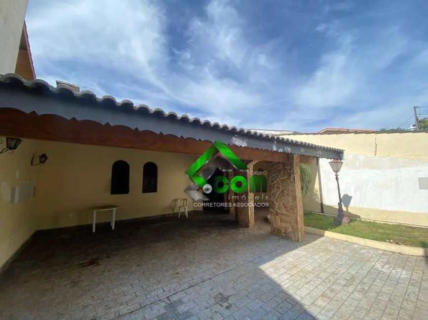 Foto 4 de Casa com 4 quartos à venda, 414m2 em Jardim do Lago, Atibaia - SP