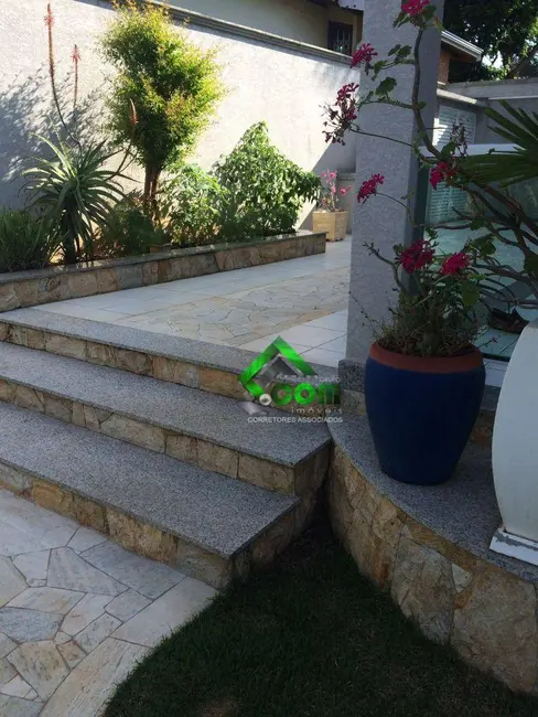 Foto 7 de Casa com 3 quartos à venda, 1400m2 em Nova Gardênia, Atibaia - SP