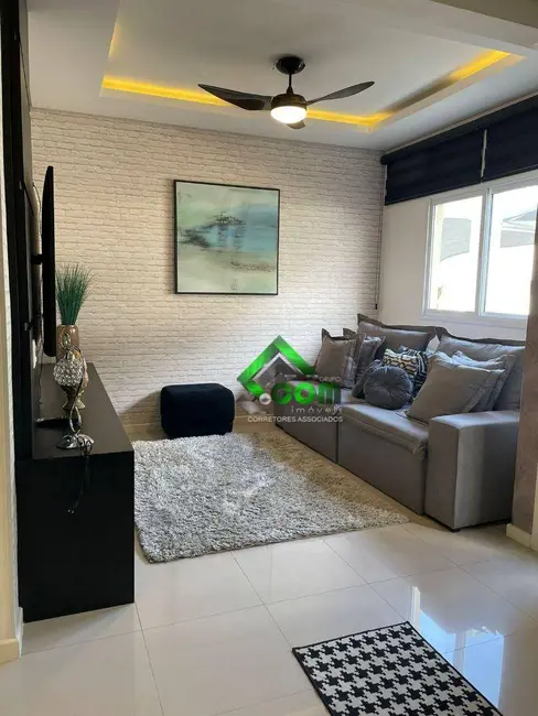 Foto 2 de Casa com 3 quartos à venda, 262m2 em Vila Esperia ou Giglio, Atibaia - SP