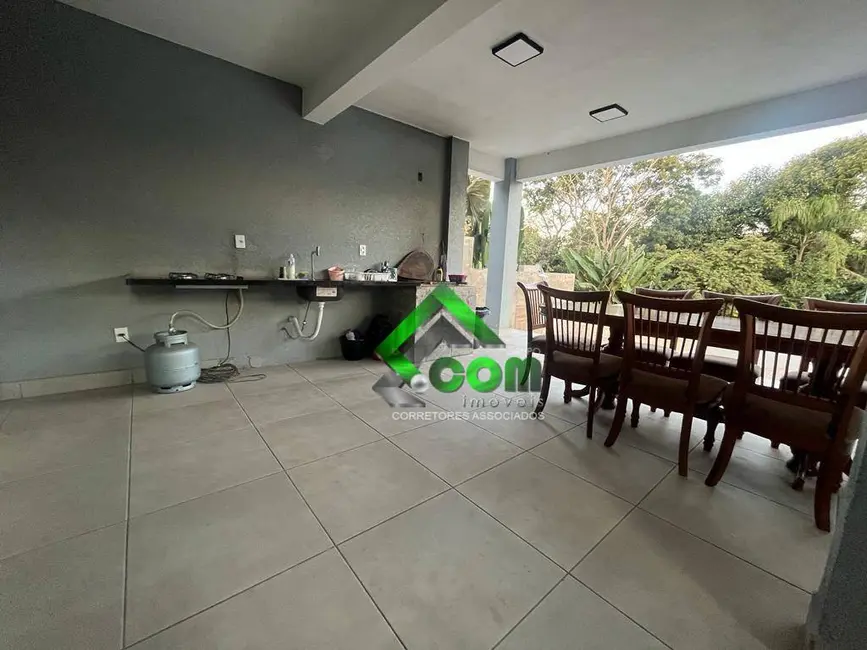 Casa com 3 quartos à venda, 535m2 em Jardim Paulista, Atibaia - SP - imagem 6 Foto 6 de Casa com 3 quartos à venda, 535m2 em Jardim Paulista, Atibaia - SP