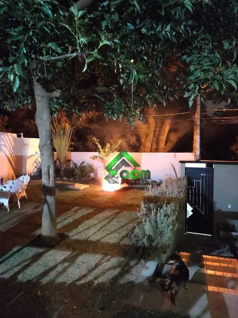 Casa com 3 quartos à venda, 373m2 em Atibaia - SP - imagem 2 Foto 2 de Casa com 3 quartos à venda, 373m2 em Atibaia - SP