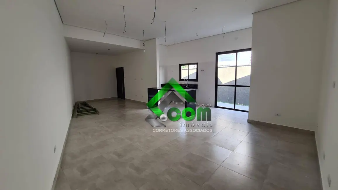 Casa com 3 quartos à venda, 270m2 em Jardim América, Atibaia - SP - imagem 9 Foto 9 de Casa com 3 quartos à venda, 270m2 em Jardim América, Atibaia - SP