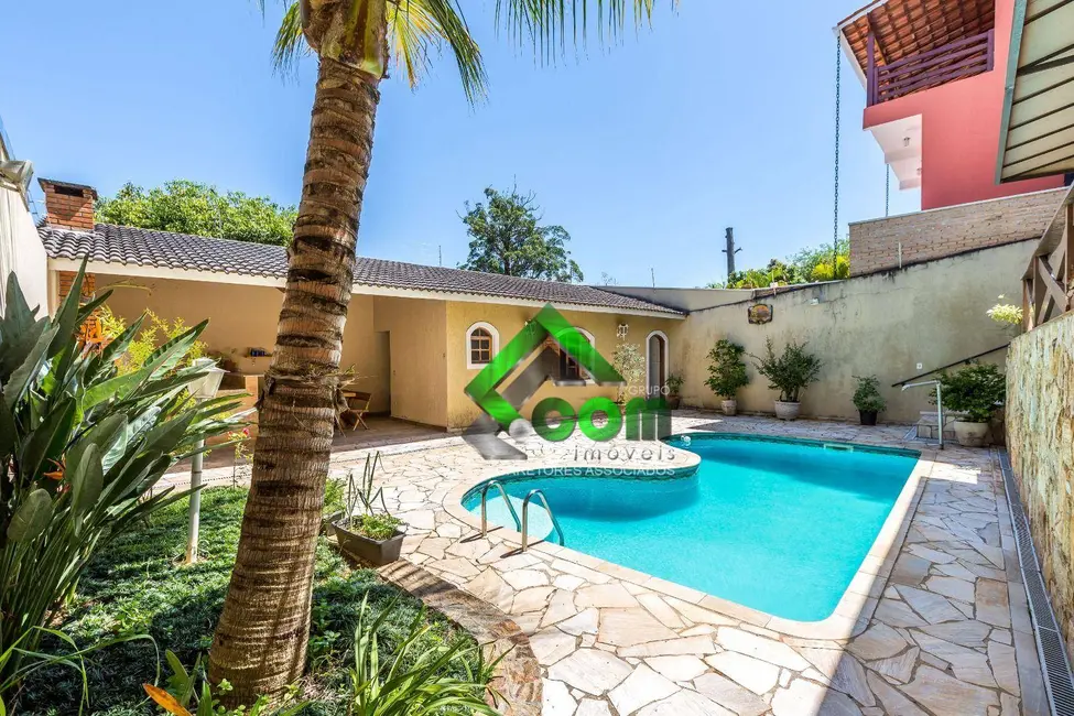 Casa com 4 quartos à venda, 382m2 em Jardim Paulista, Atibaia - SP - imagem 6 Foto 6 de Casa com 4 quartos à venda, 382m2 em Jardim Paulista, Atibaia - SP