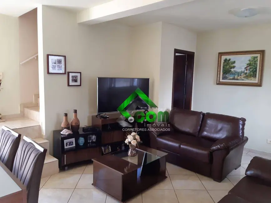 Foto 7 de Casa com 3 quartos à venda, 403m2 em Jardim do Lago, Atibaia - SP