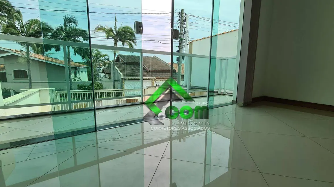 Foto 2 de Casa com 3 quartos à venda, 221m2 em Jardim Paulista, Atibaia - SP