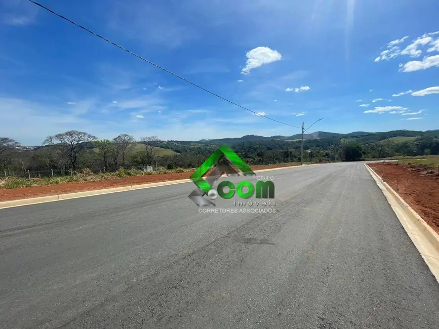 Foto 1 de Terreno / Lote à venda, 382m2 em Boa Vista, Atibaia - SP