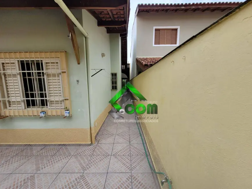 Casa com 2 quartos à venda, 180m2 em Atibaia - SP - imagem 7 Foto 7 de Casa com 2 quartos à venda, 180m2 em Atibaia - SP