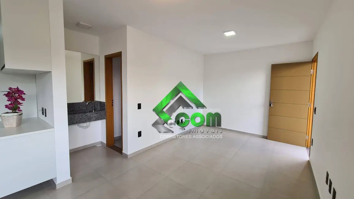Foto 2 de Casa com 3 quartos à venda, 180m2 em Vila Petrópolis, Atibaia - SP