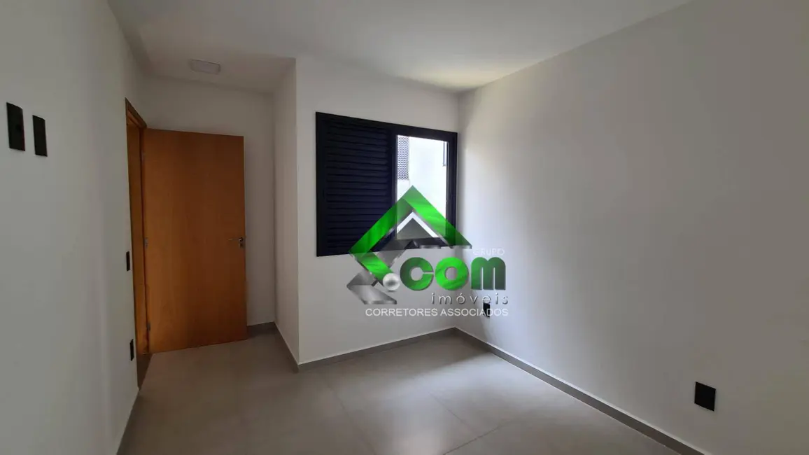 Foto 9 de Casa com 3 quartos à venda, 180m2 em Vila Petrópolis, Atibaia - SP