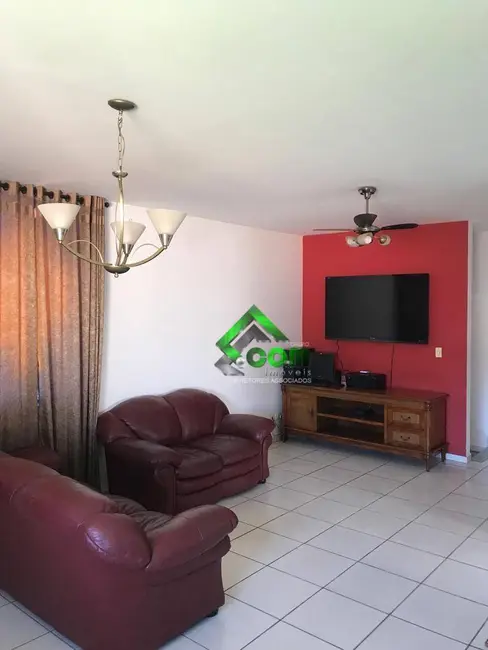 Foto 3 de Casa com 3 quartos à venda, 462m2 em Vila Petrópolis, Atibaia - SP