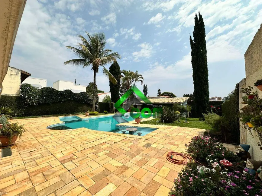 Foto 8 de Casa com 4 quartos à venda, 859m2 em Nova Gardênia, Atibaia - SP