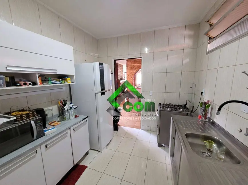 Casa com 4 quartos à venda, 321m2 em Jardim Floresta, Atibaia - SP - imagem 8 Foto 8 de Casa com 4 quartos à venda, 321m2 em Jardim Floresta, Atibaia - SP