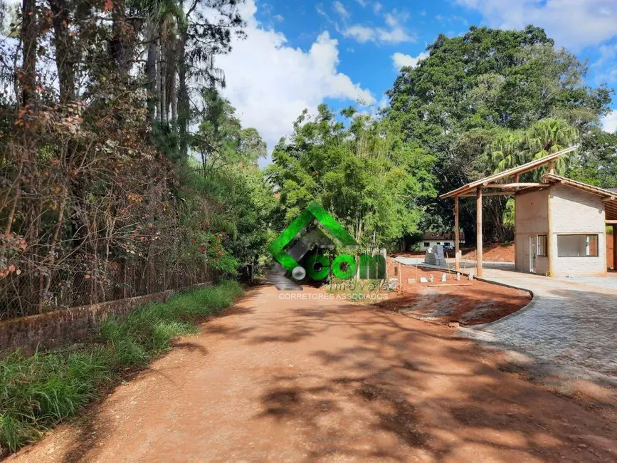 Foto 1 de Terreno / Lote à venda, 600m2 em Piracaia - SP
