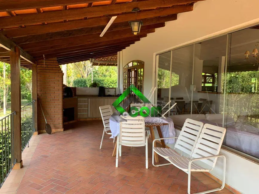 Casa de Condomínio com 3 quartos à venda, 1052m2 em Vila Dom Pedro, Atibaia - SP - imagem 8 Foto 8 de Casa de Condomínio com 3 quartos à venda, 1052m2 em Vila Dom Pedro, Atibaia - SP