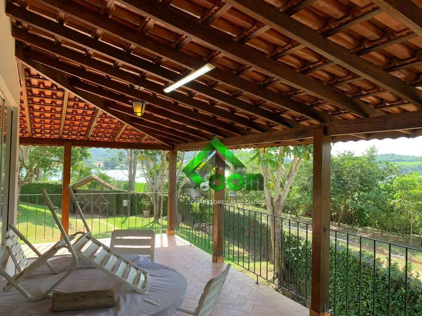 Casa de Condomínio com 3 quartos à venda, 1052m2 em Vila Dom Pedro, Atibaia - SP - imagem 5 Foto 5 de Casa de Condomínio com 3 quartos à venda, 1052m2 em Vila Dom Pedro, Atibaia - SP