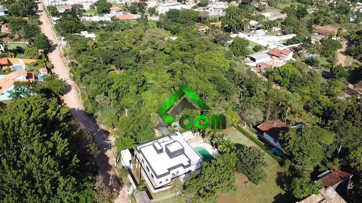 Casa de Condomínio com 3 quartos à venda, 1000m2 em Vila Dom Pedro, Atibaia - SP - imagem 7 Foto 7 de Casa de Condomínio com 3 quartos à venda, 1000m2 em Vila Dom Pedro, Atibaia - SP