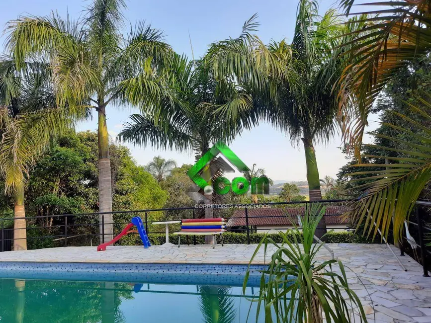 Casa de Condomínio com 3 quartos à venda, 1000m2 em Vila Dom Pedro, Atibaia - SP - imagem 2 Foto 2 de Casa de Condomínio com 3 quartos à venda, 1000m2 em Vila Dom Pedro, Atibaia - SP