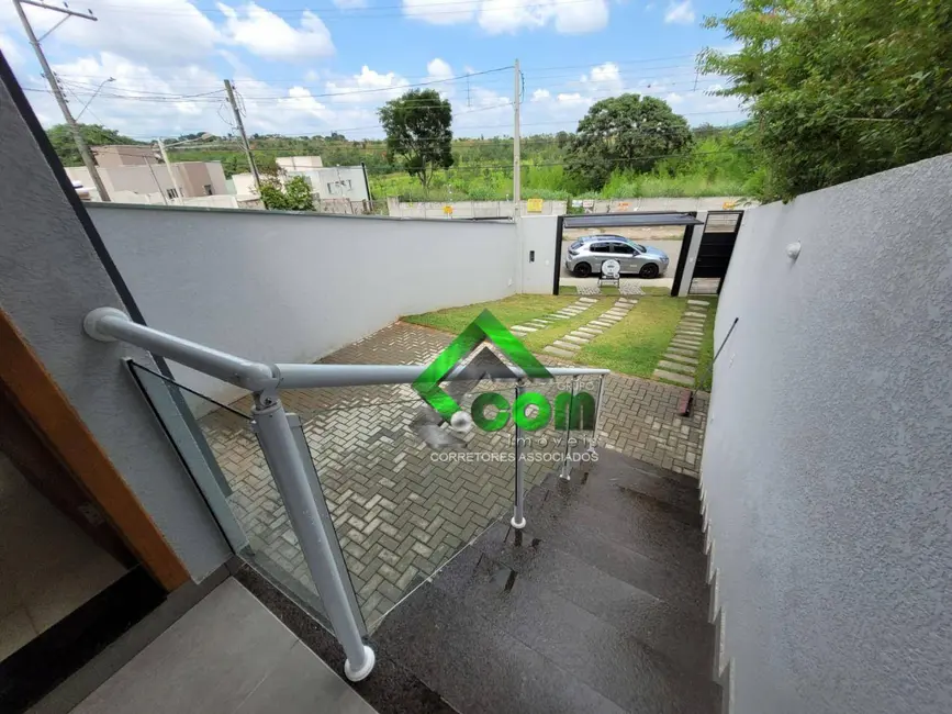 Foto 2 de Casa com 2 quartos à venda, 280m2 em Jardim dos Pinheiros, Atibaia - SP