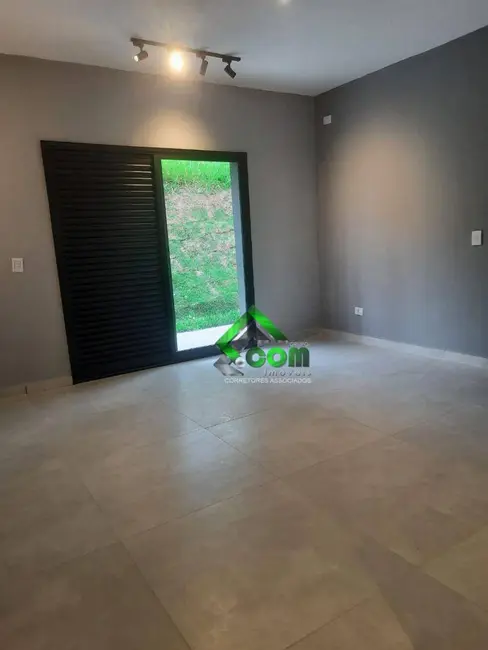 Foto 8 de Casa de Condomínio com 3 quartos à venda, 1000m2 em Estância Santa Maria do Laranjal, Atibaia - SP