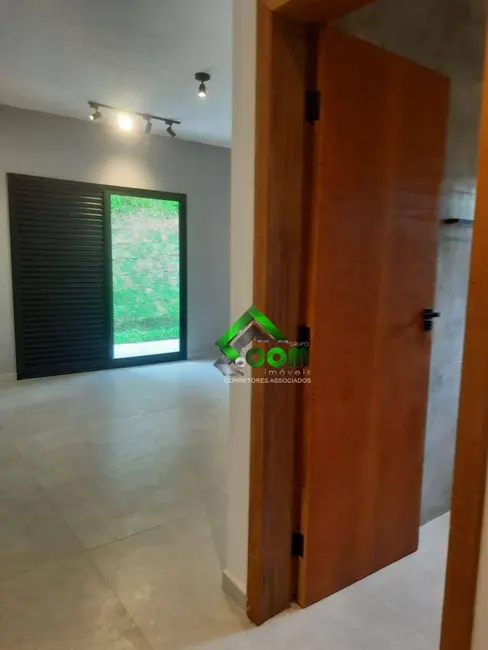 Foto 7 de Casa de Condomínio com 3 quartos à venda, 1000m2 em Estância Santa Maria do Laranjal, Atibaia - SP