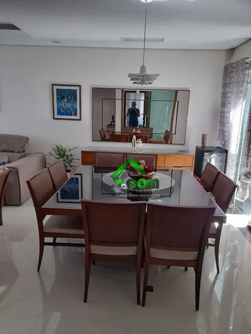 Casa com 3 quartos à venda, 150m2 em Jardim das Palmeiras, Atibaia - SP - imagem 5 Foto 5 de Casa com 3 quartos à venda, 150m2 em Jardim das Palmeiras, Atibaia - SP