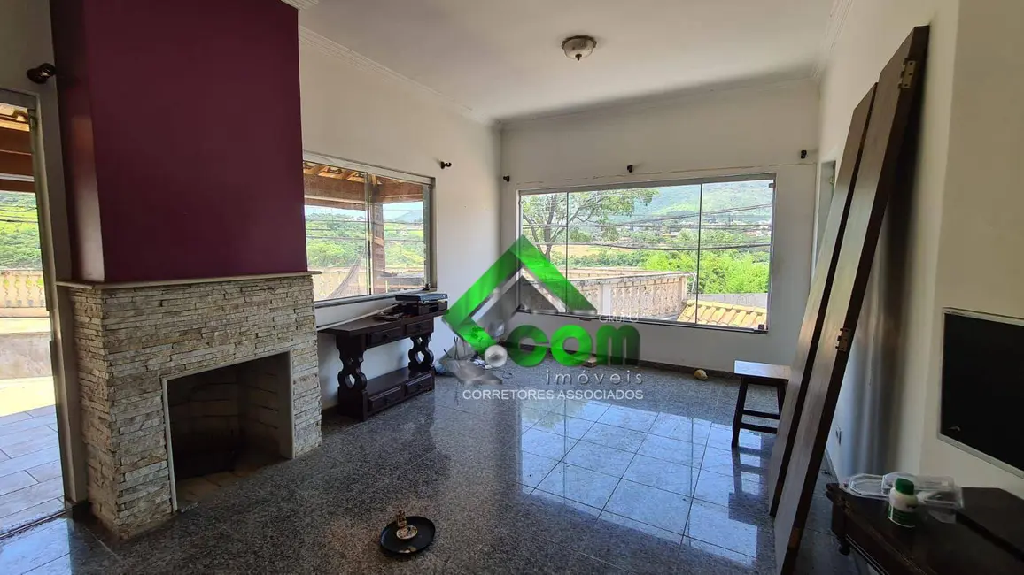 Casa com 3 quartos para alugar, 400m2 em Nova Gardênia, Atibaia - SP - imagem 5 Foto 5 de Casa com 3 quartos para alugar, 400m2 em Nova Gardênia, Atibaia - SP