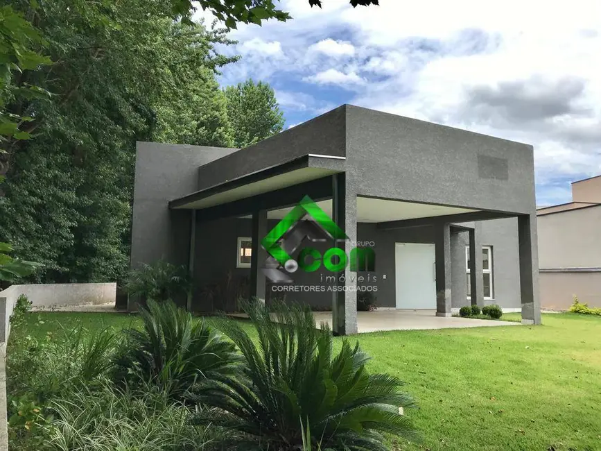 Casa de Condomínio com 3 quartos à venda, 630m2 em Atibaia - SP - imagem 1 Foto 1 de Casa de Condomínio com 3 quartos à venda, 630m2 em Atibaia - SP