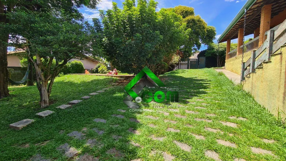 Foto 3 de Casa com 4 quartos à venda, 720m2 em Jardim dos Pinheiros, Atibaia - SP