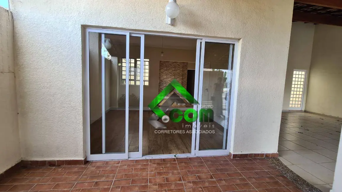 Foto 6 de Casa com 2 quartos à venda, 500m2 em Vila Petrópolis, Atibaia - SP